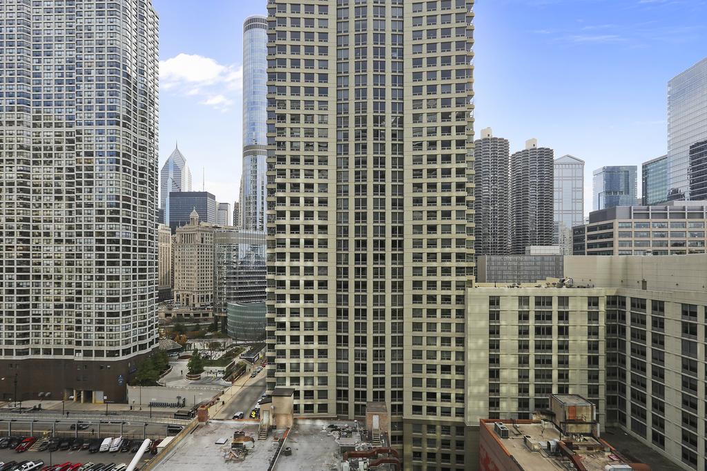 Bridgestreet At State And Grand Aparthotel Chicago Kültér fotó